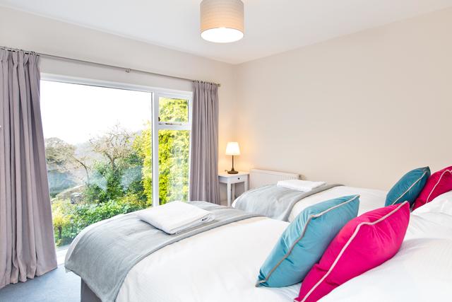 Bed 5 - twin or double room with far reaching views with use of either two family bathrooms