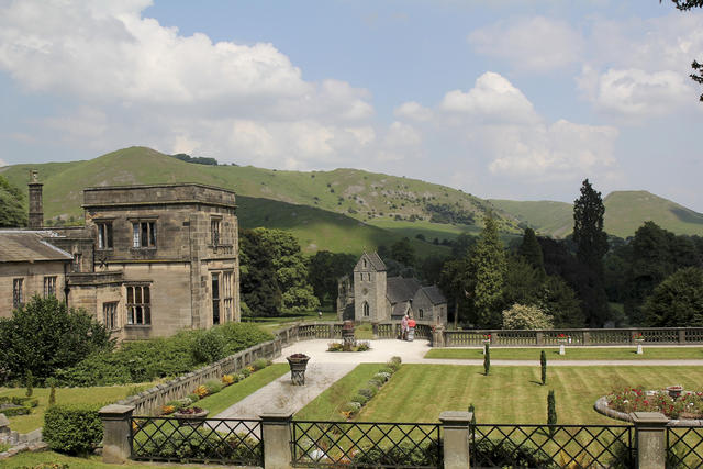 UK Holiday activities in Derbyshire
