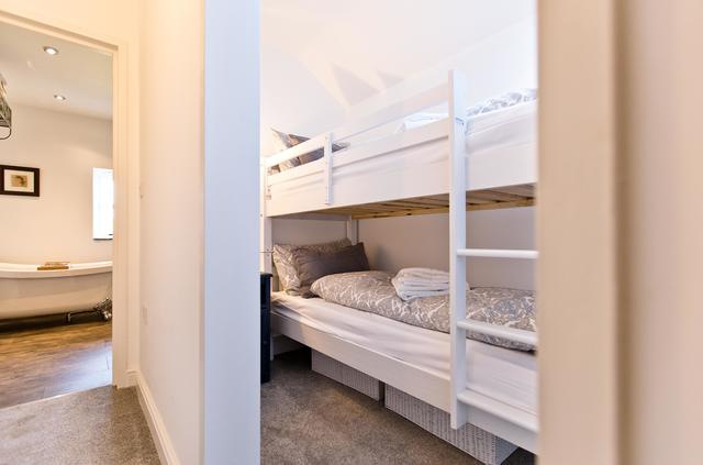 Bedoom 6 - Family Suite, bunkbed alcove