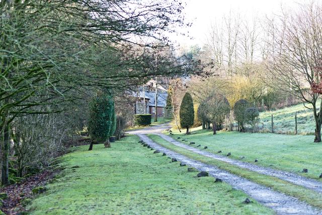 Driveway leading to Rowdale Barns