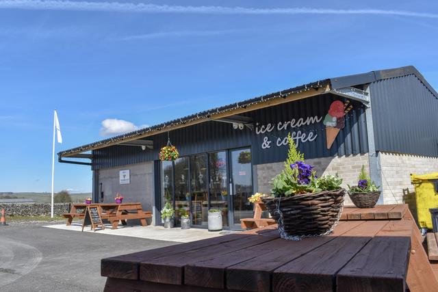 Luxury ice cream & coffee bar in the heart of the Peak District