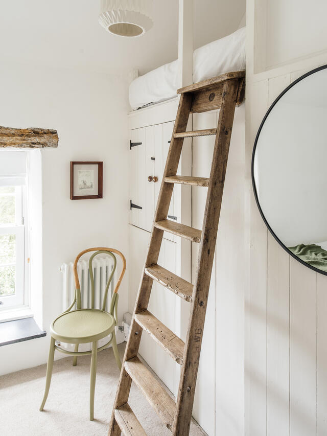 Loft ladder to further bed in bedroom 2