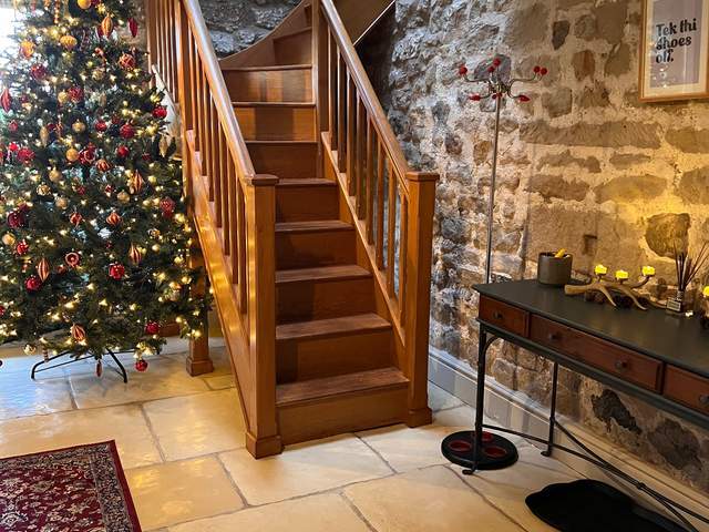 Entrance hall Christmas decor