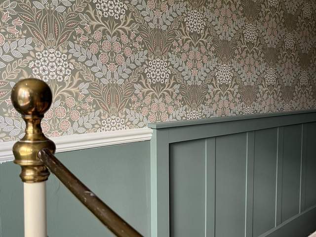 Opulent wallpapers in the bedrooms