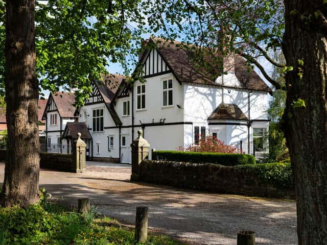 The Red House