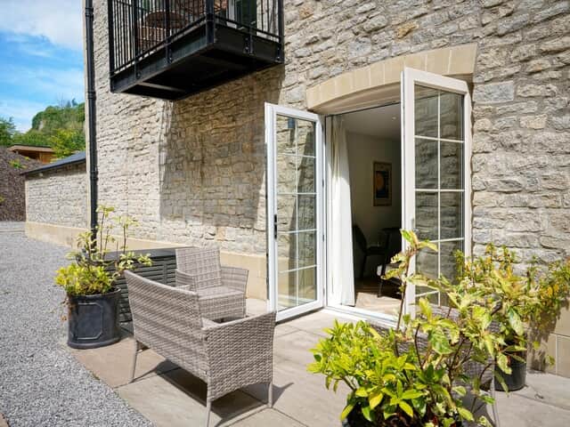 Rock Mill Apartment 9 outdoor seating area