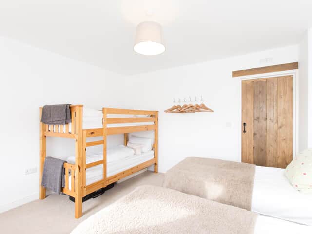 The barn bedroom 5 bunk beds