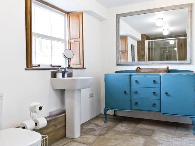 The Farmhouse bedroom 1 en suite