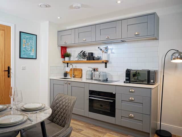 Fully integrated kitchen