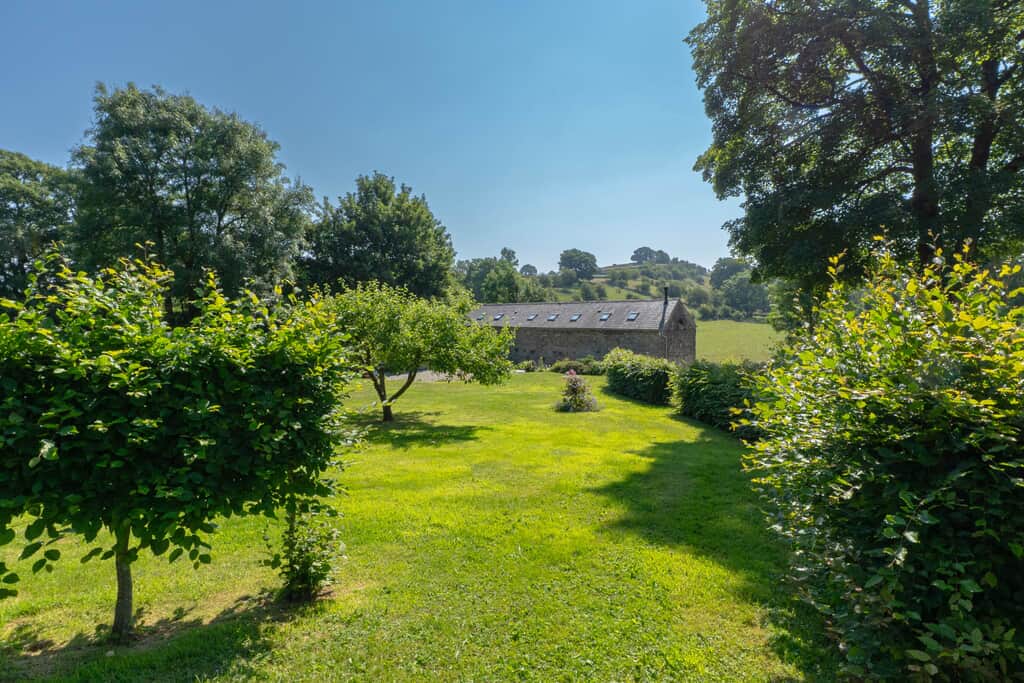 Gardens at The Stables at Priestcliffe